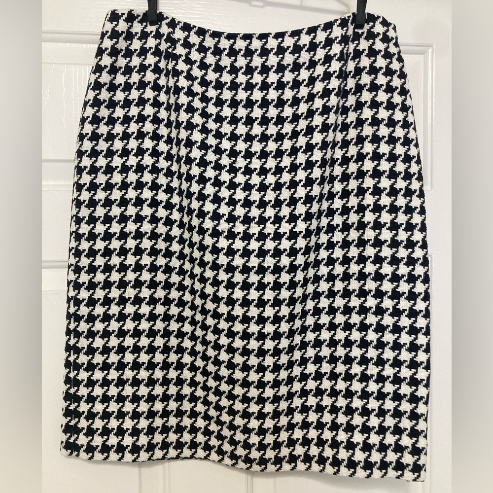 NWOT Dana Buchman Black&White Herringbonecl Print Lined Skirt Size 12
